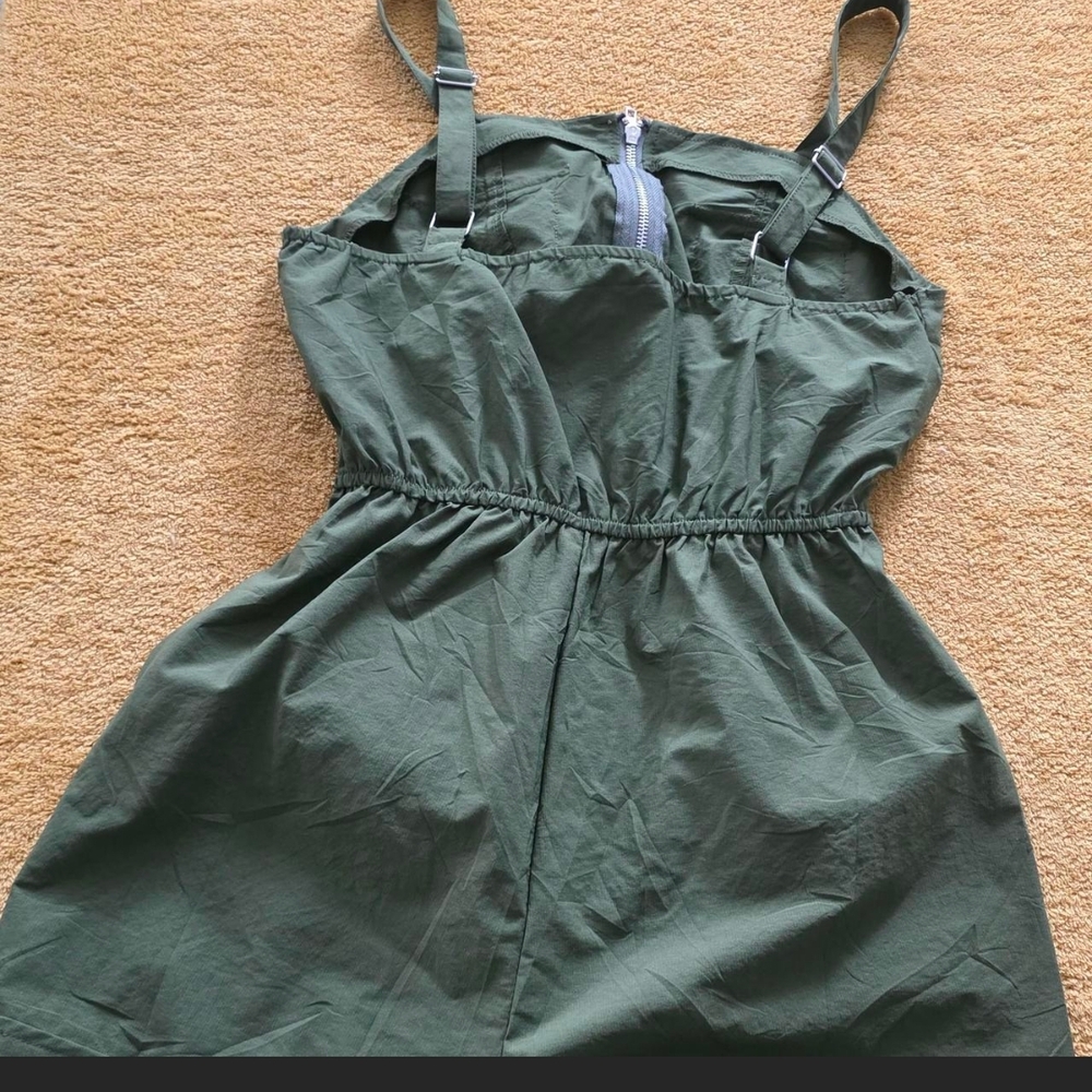 Olive Green Zipper Lace-Up One-Piece Romper With Fishnet Details! M Stretchy - Picture 3 of 4